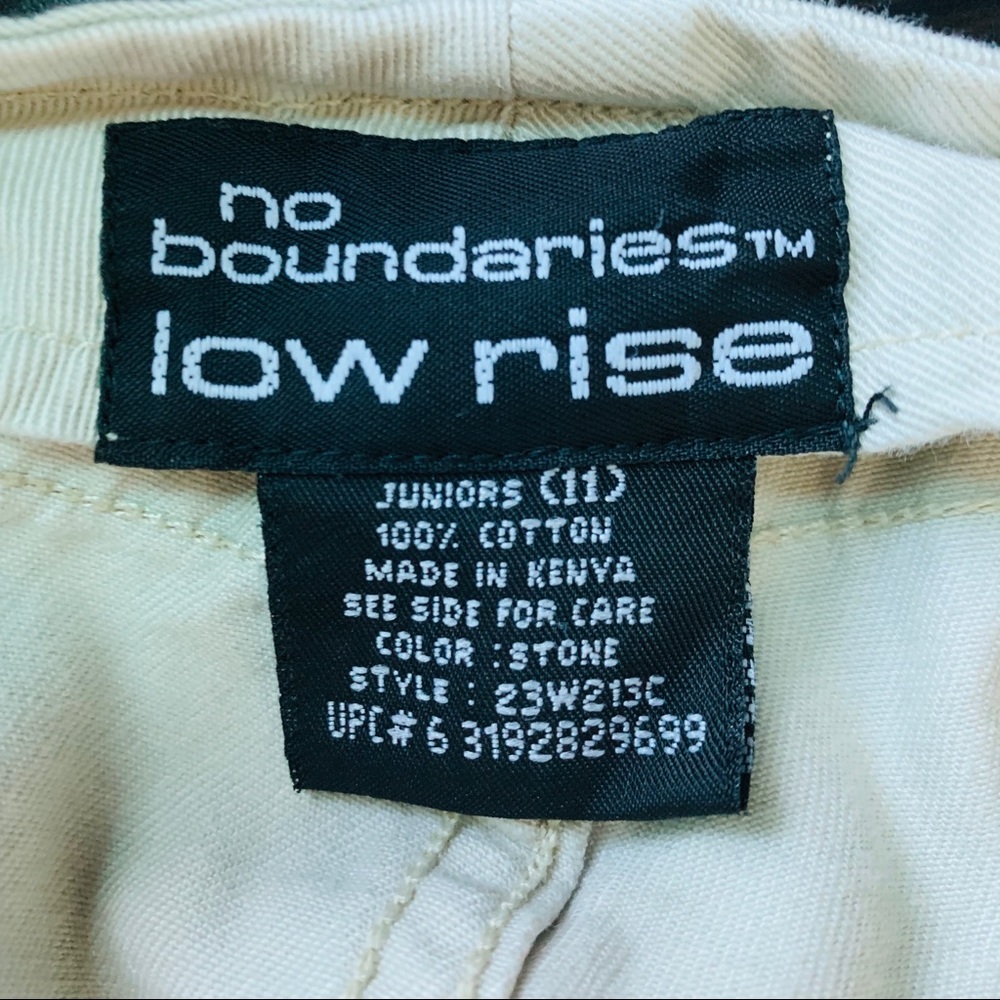 Khaki shorts- low rise - Picture 4 of 4